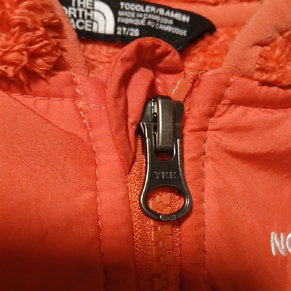 The North Face Vibrant Red Fleece Jackets - Picture 4 of 6